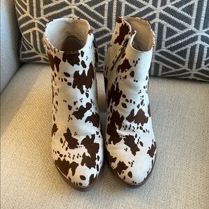 ALTAR’D STATE ~ Stylish Cow Print Ankle Booties